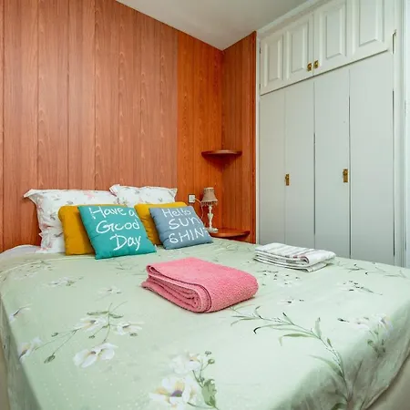 Welcs Con Terraza Y Viistas Al Mar Apartamento